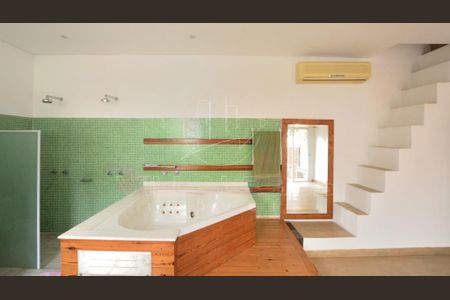 Casa à venda com 224m², 3 quartos e 2 vagas