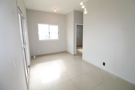 Apartamento para alugar com 78m², 2 quartos e 2 vagasSala