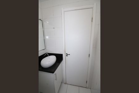 Apartamento para alugar com 78m², 2 quartos e 2 vagasBanheiro 