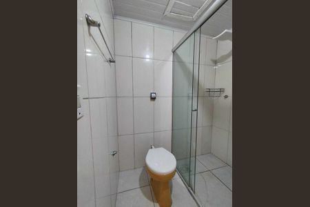 Banheiro  de apartamento para alugar com 2 quartos, 65m² em Vila Rosa, Novo Hamburgo