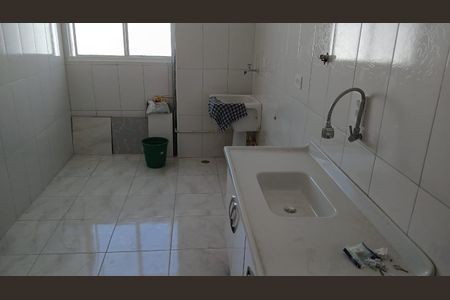 Apartamento à venda com 2 quartos, 65m² em Jardim Cocaia, Guarulhos