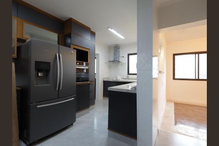 Apartamento para alugar com 200m², 4 quartos e 3 vagasCozinha