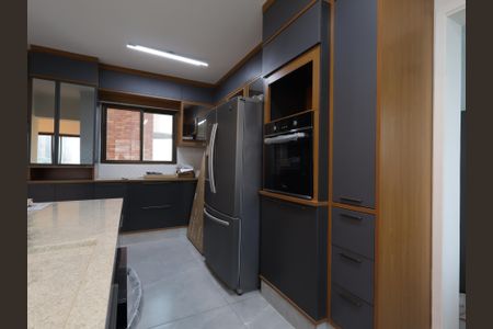 Apartamento para alugar com 200m², 4 quartos e 3 vagasCozinha