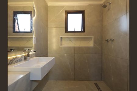 Apartamento para alugar com 200m², 4 quartos e 3 vagasBanheiro da Suíte 3