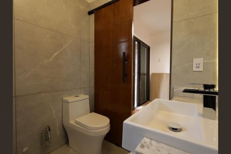 Apartamento para alugar com 200m², 4 quartos e 3 vagasBanheiro da Suíte 2