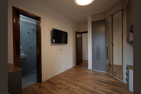 Apartamento para alugar com 200m², 4 quartos e 3 vagasSuíte 1