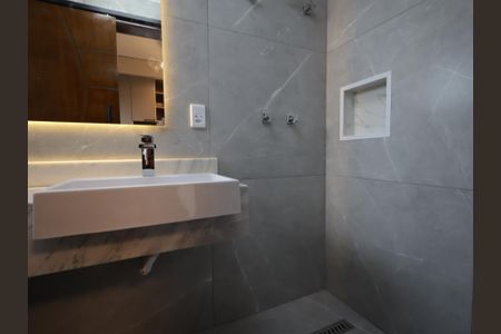 Apartamento para alugar com 200m², 4 quartos e 3 vagasBanheiro da Suíte 1