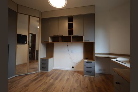 Apartamento para alugar com 200m², 4 quartos e 3 vagasSuíte 1