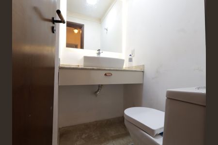 Apartamento para alugar com 200m², 4 quartos e 3 vagasLavabo