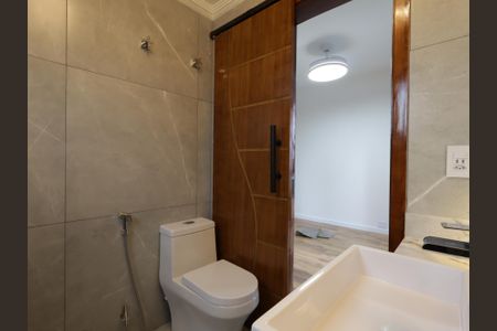 Apartamento para alugar com 200m², 4 quartos e 3 vagasBanheiro da Suíte 3