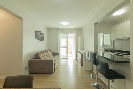 Sala de apartamento para alugar com 3 quartos, 80m² em Batel, Curitiba