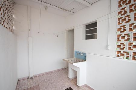 Casa para alugar com 40m², 1 quarto e 1 vagaÁrea de Serviço