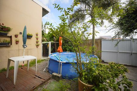 Casa de condomínio para alugar com 146m², 3 quartos e 3 vagasPátio frente