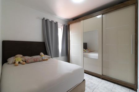 Casa para alugar com 85m², 3 quartos e 2 vagasSuíte