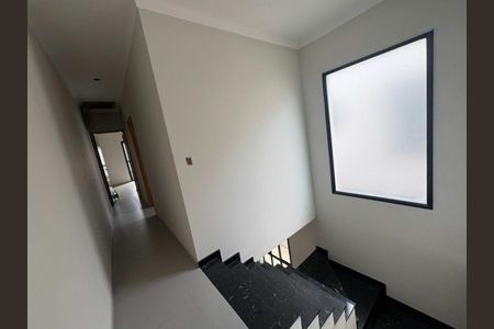 Casa à venda com 140m², 3 quartos e 2 vagas