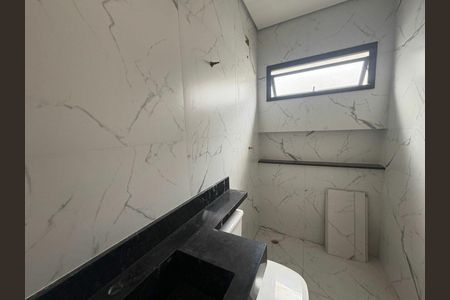 Casa à venda com 3 quartos, 140m² em Vila Galvão, Guarulhos