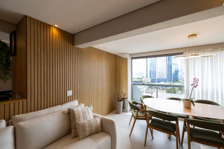 Apartamento para alugar com 93m², 2 quartos e 2 vagasSala