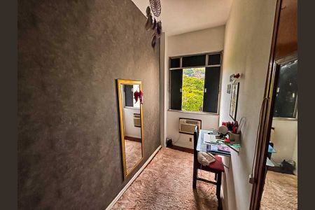 Apartamento à venda com 65m², 2 quartos e 1 vaga