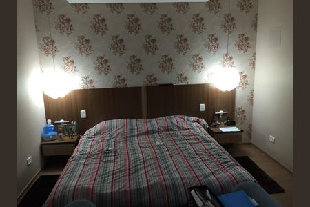 Casa à venda com 3 quartos, 480m² em Vila Invernada, São Paulo