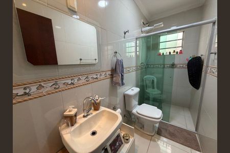 Casa à venda com 3 quartos, 130m² em Europa, Contagem
