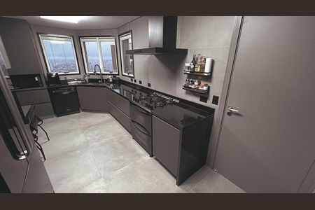 Apartamento à venda com 4 quartos, 430m² em Jardim Fonte do Morumbi, São Paulo