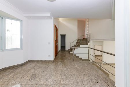 Casa à venda com 305m², 4 quartos e 4 vagasSala 2