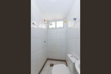 Casa à venda com 305m², 4 quartos e 4 vagasBanheiro de serviço