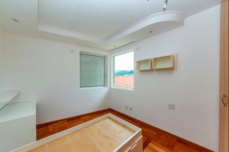 Casa à venda com 305m², 4 quartos e 4 vagasQuarto 2