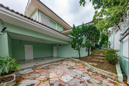 Casa à venda com 305m², 4 quartos e 4 vagasGaragem