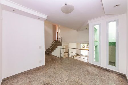 Casa à venda com 305m², 4 quartos e 4 vagasSala 2