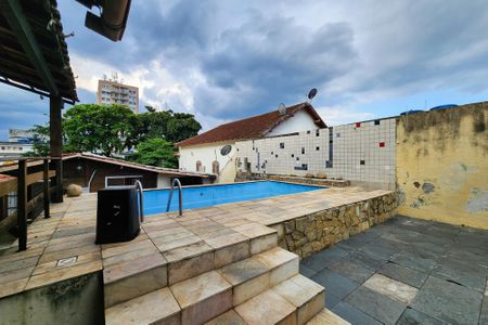 Casa para alugar com 148m², 3 quartos e 1 vaga Casa para alugar com 148m², 3 quartos e 1 vagaPiscina