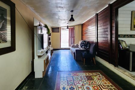 Casa para alugar com 148m², 3 quartos e 1 vaga Casa para alugar com 148m², 3 quartos e 1 vagaSala