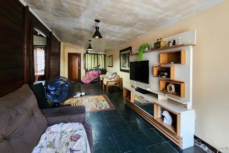 Sala  de casa à venda com 3 quartos, 148m² em Sampaio, Rio de Janeiro