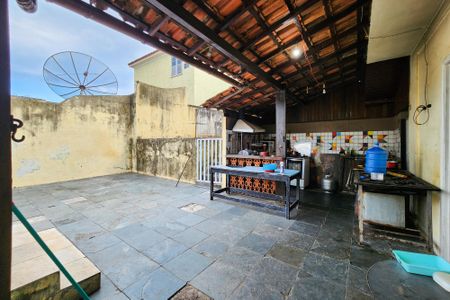 Casa para alugar com 148m², 3 quartos e 1 vaga Casa para alugar com 148m², 3 quartos e 1 vagaVaranda