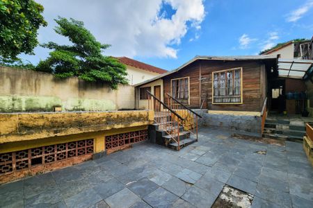 Casa para alugar com 148m², 3 quartos e 1 vaga Casa para alugar com 148m², 3 quartos e 1 vagaVaranda 2