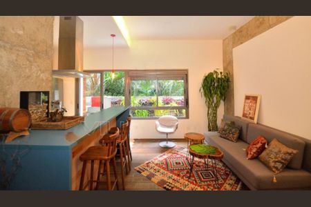 Apartamento à venda com 2 quartos, 62m² em Vila Madalena, São Paulo