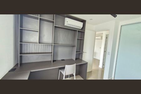 Apartamento à venda com 2 quartos, 70m² em Barra da Tijuca, Rio de Janeiro