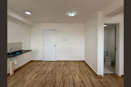 Sala de apartamento para alugar com 2 quartos, 37m² em Santo Amaro, São Paulo