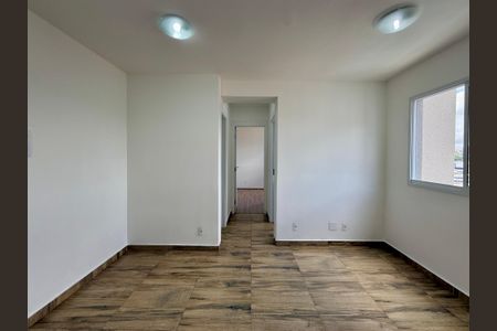 Apartamento para alugar com 37m², 2 quartos e sem vaga Apartamento para alugar com 37m², 2 quartos e sem vagaSala