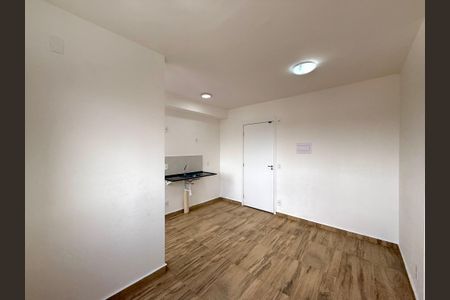 Apartamento para alugar com 37m², 2 quartos e sem vaga Apartamento para alugar com 37m², 2 quartos e sem vagaSala