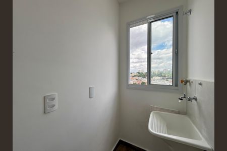Apartamento para alugar com 37m², 2 quartos e sem vaga Apartamento para alugar com 37m², 2 quartos e sem vagaÁrea de Serviço
