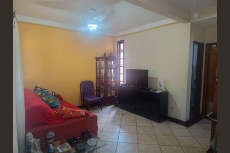 Casa à venda com 4 quartos, 174m² em Maravista, Niterói