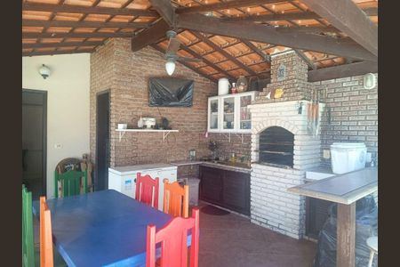 Casa à venda com 4 quartos, 174m² em Maravista, Niterói