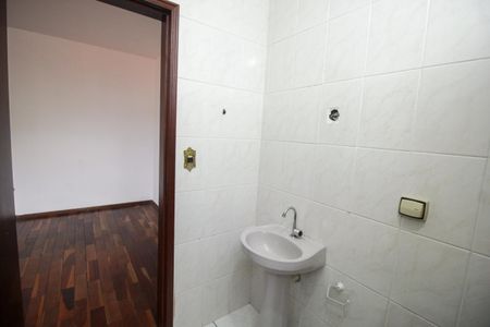 Casa para alugar com 206m², 3 quartos e 4 vagasBanheiro da Suíte 1