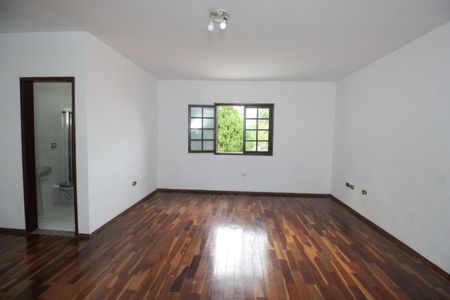 Casa para alugar com 206m², 3 quartos e 4 vagasSuíte 1