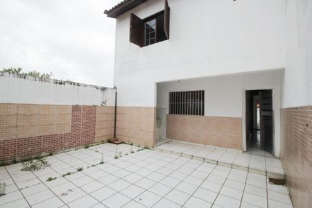 Casa para alugar com 206m², 3 quartos e 4 vagasQuintal
