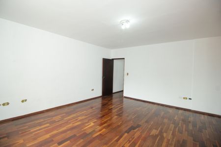 Casa para alugar com 206m², 3 quartos e 4 vagasSuíte 1