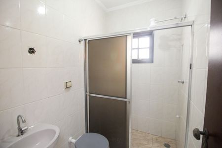 Casa para alugar com 206m², 3 quartos e 4 vagasBanheiro da Suíte 1
