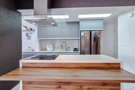 Apartamento à venda com 105m², 3 quartos e 2 vagasCozinha