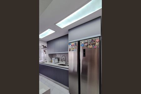 Apartamento à venda com 105m², 3 quartos e 2 vagasCozinha